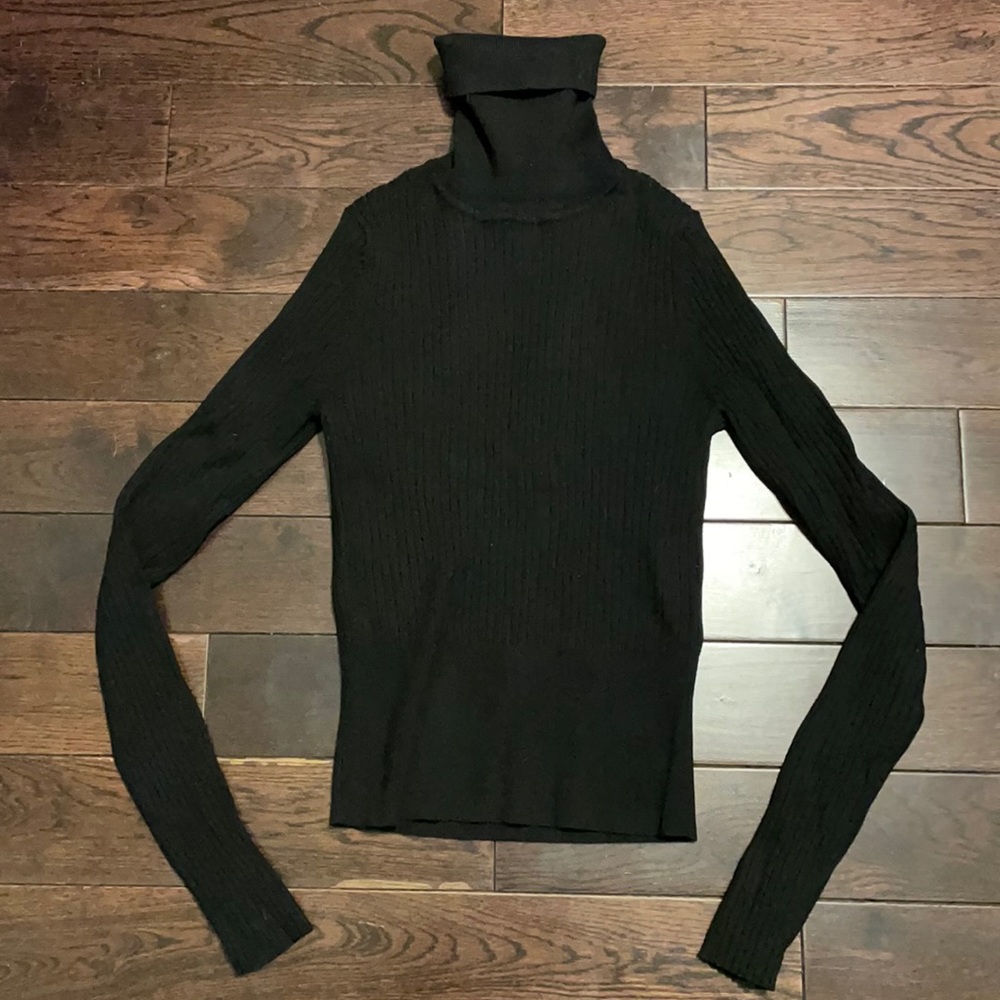 NWOT Zara Black Turtleneck Cropped Sweater - Small